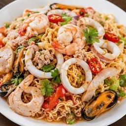 ยำมาม่าทะเล