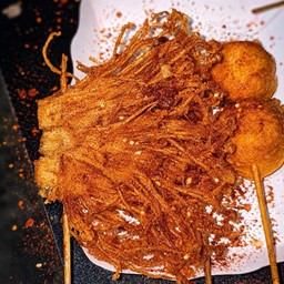เห็ดเข็มทอด