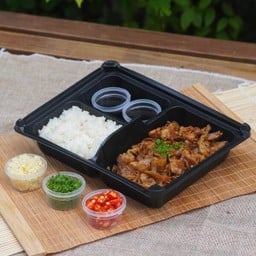 ชุดยากินิกุหมูสามชั้น