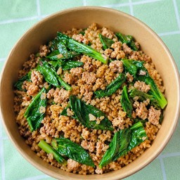 ข้าวผัดแหนม