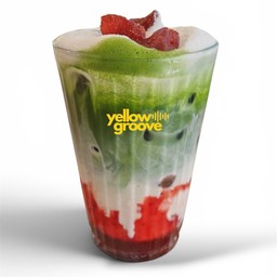 Iced Strawberry Matcha