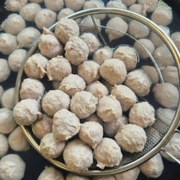 ลูกชิ้นปั้นคลุก โชคชัย 4