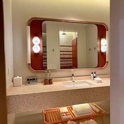 The Standard, Pattaya Na Jomtien