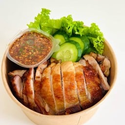 ข้าวยำไก่ย่าง&ปังชากาแฟสด