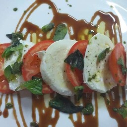 Caprese salad