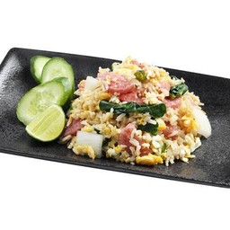 ข้าวผัดแหนม