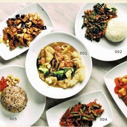 สุกี้แห้งไก่เจ