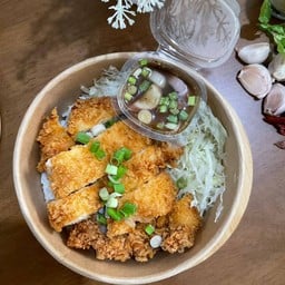 KAIMAI-ไก่มั้ย (ข้าวไก่ทอดทงคัตสึ,อาหารตามสั่งล้นจาน,กะเพรา,คั่วพริกเกลือ)