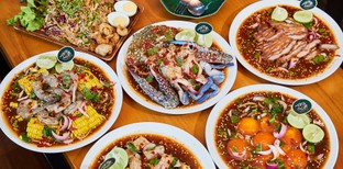 [รีวิว] กาแฟบ้านวาวา คาเฟ่และร้านยำโคราช สารพัดยำแซ่บปลาร้าเด็ดเข็ดฟัน