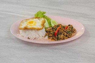 สั่ง1 เมนูแถมใข่1 ฟอง