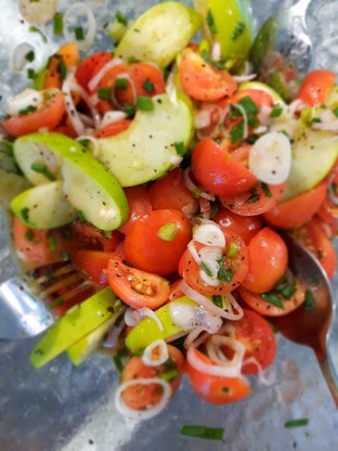 สลัดสายเขียว  70  บาท  ปกติ 100  บาท