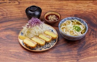 โปรโมชั่น Discount 20% ลด 20 % เมื่อสั่งเมนูในหมวด Donburi, Small Plates, Soup, Breakfast, Pork Cutlet, Special Menu, Hiya-Atsu, Atsu-Atsu, Hiya-Hiya, Hiyashi Udon, Extras, Atsu Atsu, A La Carte , A La Carte, Sukiyaki, Refill