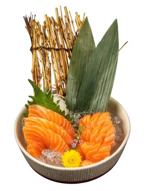 โปรโมชั่น Free Salmon Sashimi แถม Salmon Sashimi เมื่อสั่งเมนู Salmon Sashimi