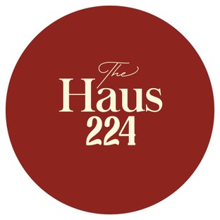 โปรโมชั่น ส่วนลดค่ามัดจำ  ลด 500 บาท เมื่อสั่งเมนูในหมวด เครื่องดื่มเย็น, Soda Singha, แกง, Breakfast/Brunch, ย่าง, ยำ+สลัด, ของทานเล่น, Bakery, ไข่ดาว, น้ำเปล่า, Add On, Beer, ทอด, Smoothie, ข้าวกล่อง, Soda, ค่าเปิดขวด, เครื่องดื่มร้อน, Cocktail, ข้าวสวย, Kids Menu, Ice Cream, อาหารจานเดียว, ผัด, ต้ม, Wine, Signatures ครบ 501 บาท