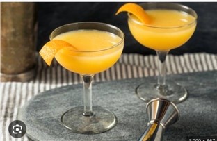 โปรโมชั่น For 4 cocktails 2person ลด 182 บาท เมื่อสั่งเมนู  จำนวน 2 ที่