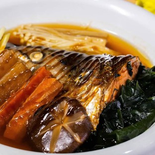 โปรโมชั่น หัวปลาต้มซีอิ๊ว99บาท ลด 70 บาท เมื่อสั่งเมนู 1421 หัวปลาแซลมอนต้มซี้อิ้ว