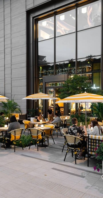 ยกระดับมื้อธรรมดาให้พิเศษยิ่งขึ้นได้ที่ "Bardo Brasserie" จากสาทร สู่สาขาใหม่ที่ One Bangkok ร้านอาหารสไตล์ French Brasserie ที่เสิร์ฟความพรีเมียม แต่ยังคงความอบอุ่นเป็นกันเอง