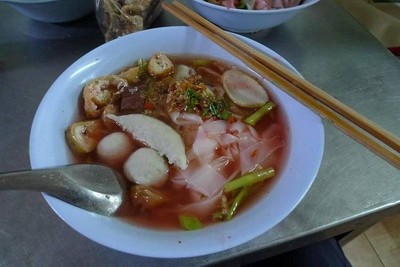 เย็นตาโฟ (วัดจันทร์ใน) (Yentafo Wat Chan Nai) เย็นตาโฟ (วัดจันทร์ใน) (Yentafo Wat Chan Nai)