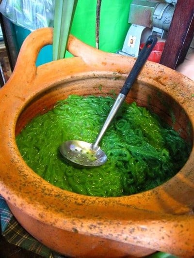 ลอดช่องใบเตย