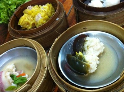 เต้ยติ่มซำ (Toey dimsum) เต้ยติ่มซำ (Toey dimsum)