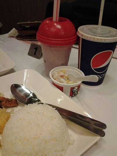 KFC (เคเอฟซี) เอเชียทีคเดอะริเวอร์ฟร้อนท์ KFC (เคเอฟซี) เอเชียทีคเดอะริเวอร์ฟร้อนท์