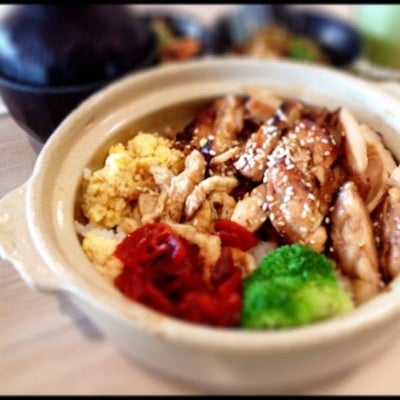 ข้าวหน้าไก่ย่างราดซอสเทริยากิ
