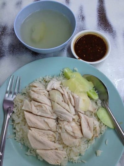 ข้าวมันไก่นายอ๊า