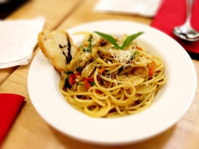 peppercino pasta หอยสาย ซอสไวน์ขาว