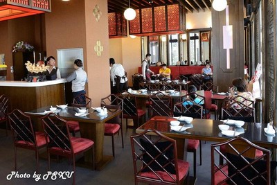 Four Seasons Chinese Restaurant เมกา บางนา