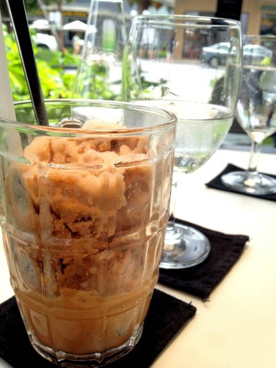 Greyhound Café The Circle ราชพฤกษ์