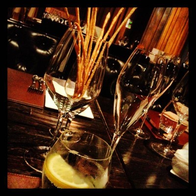 Medici Kitchen & Bar (เมดิชี่ คิทเชน แอนด์ บาร์) โฮเทล มิวส์ กรุงเทพ Medici Kitchen & Bar (เมดิชี่ คิทเชน แอนด์ บาร์) โฮเทล มิวส์ กรุงเทพ