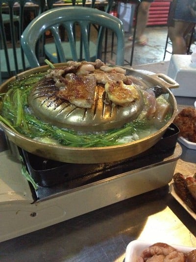 ริมน้ำ หมูกระทะ (RIM NAM BARBEQUE) ริมน้ำ หมูกระทะ (RIM NAM BARBEQUE)