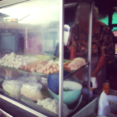 ป้าแล่ม เจ้าของร้าน