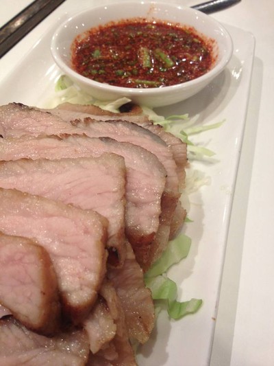 คอหมูย่างอร่อยมากคะ