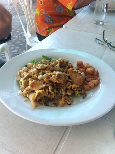 ก๋วยเตี๋ยวคั่วไก่