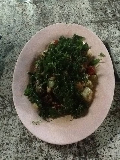 ไข่เยี่ยวม้ากระเพรากรอบ