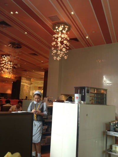 MK Restaurants (เอ็มเค เรสโตรองต์) จัตุรัสจามจุรี MK Restaurants (เอ็มเค เรสโตรองต์) จัตุรัสจามจุรี
