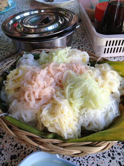 ขนมจีนเจสัน (เจ๊สั้นหล่มสัก) (KHANOMCHIN CHE SAN RESTAURANT (CHE SAN LOM SAK)) ขนมจีนเจสัน (เจ๊สั้นหล่มสัก) (KHANOMCHIN CHE SAN RESTAURANT (CHE SAN LOM SAK))
