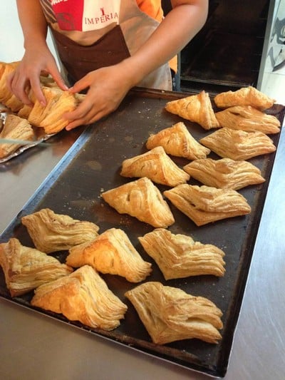 HomeBread ขนมปังเจ้าอร่อยสีลม