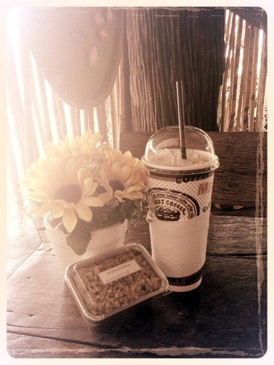 คาราเมล ลาเต้ + บัตเตอร์สก๊อต