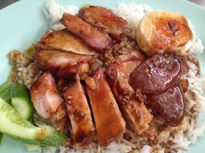 ข้าวหมูแดงนายกิ้ว สาขา 2(กลางซอย สุขุมวิท1)