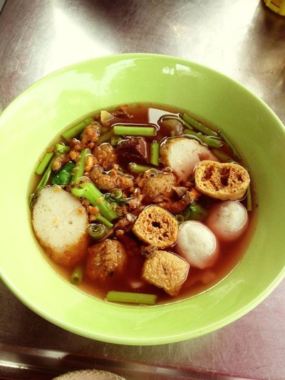 ก๋วยเตี๋ยวนิ่ม นิ่ม (นิ่มนิ่มเย็นตาโฟ) หน้าหมู่บ้านนิศาชล ก๋วยเตี๋ยวนิ่ม นิ่ม (นิ่มนิ่มเย็นตาโฟ) หน้าหมู่บ้านนิศาชล