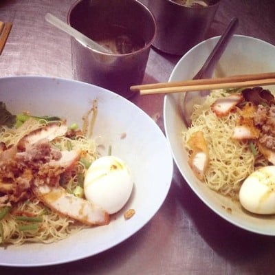 บะหมี่ไข่ ลุงเฉื่อย