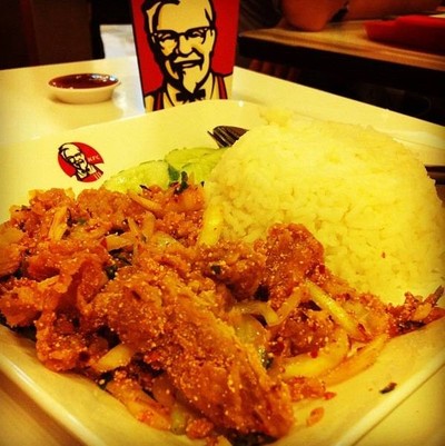 KFC (เคเอฟซี) เซ็นจูรี่เดอะมูฟวี่พลาซ่า KFC (เคเอฟซี) เซ็นจูรี่เดอะมูฟวี่พลาซ่า