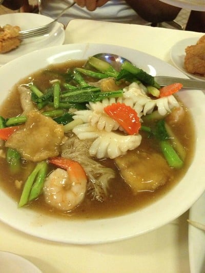 The Canton House Yaowarat (China town) (เดอะแคนตันเฮ้าส์) The Canton House Yaowarat (China town) (เดอะแคนตันเฮ้าส์)