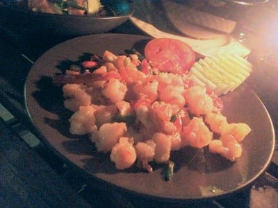 แจ่มจันทร์ บาร์ แอนด์ บิสโทร