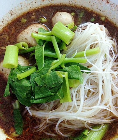 ก๋วยเตี๋ยวเรืืออยุธยาอุดมทรัพย์พรชัย