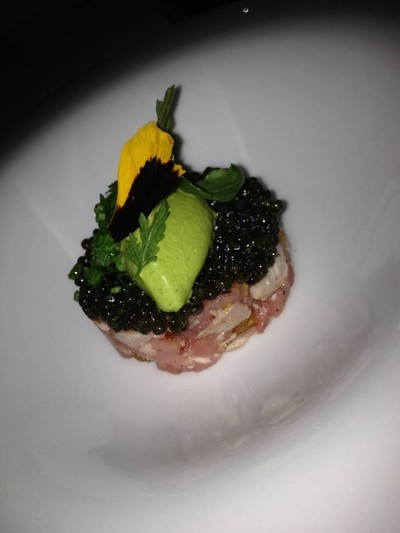 Mezzaluna (เมซซาลูนา) Mezzaluna (เมซซาลูนา)