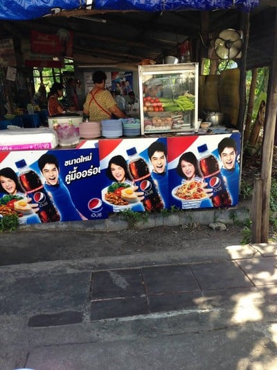 เล็กตับเปื่อย+เพาหมูกรอบไม่ถั่ว ...กินประจำ