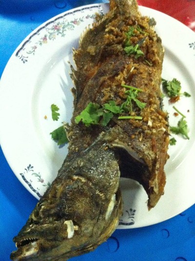 ปลาเก๋าทอดกรอบ !!